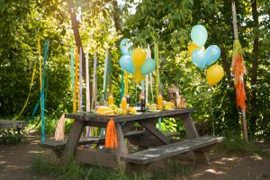 Balloon Decorations for Outdoor Spaces